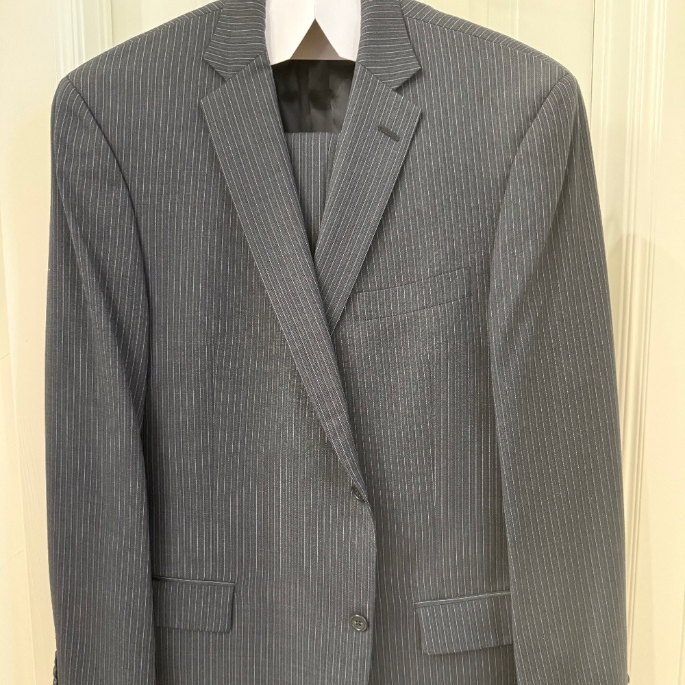 Hart Schaffner Marx Mens Suit